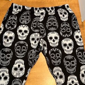 Skull Leggings NOBO women’s size XXL